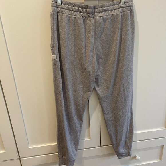 Vuori Performance Jogger, Women's, Pale Heather Gray, Size Small - Picture 6 of 8